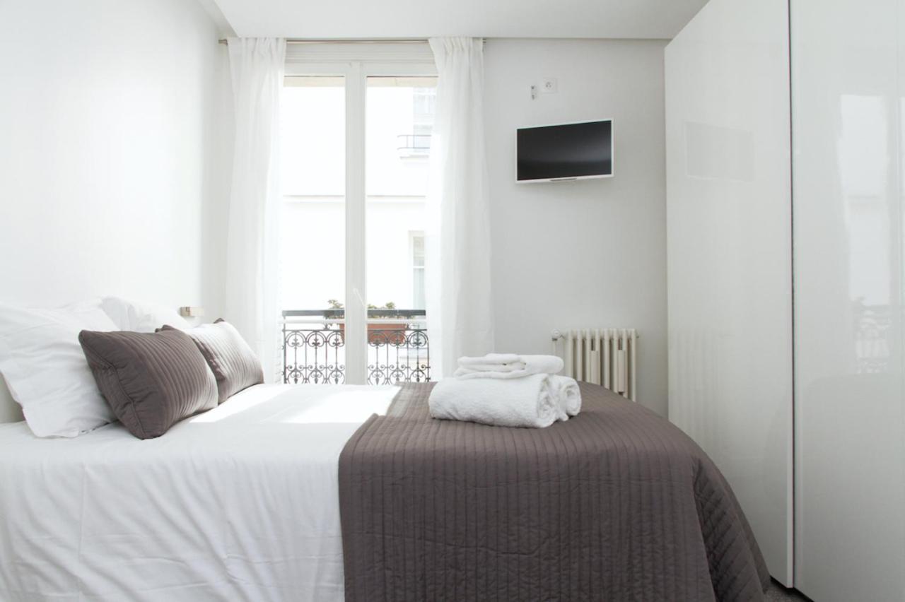 Rue Saint Honore - Louvre City Apartment Parijs Buitenkant foto