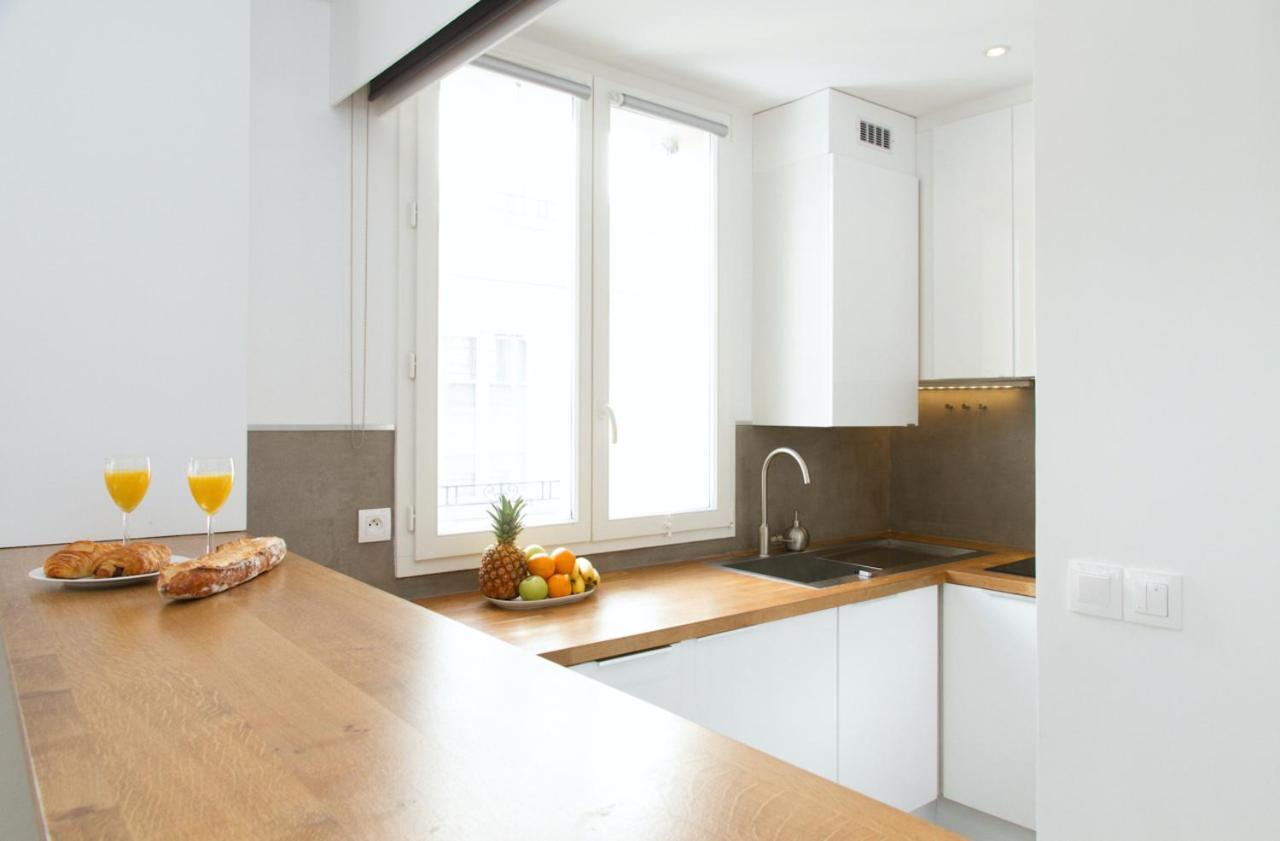 Rue Saint Honore - Louvre City Apartment Parijs Buitenkant foto